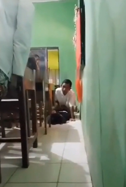 Nonton Film Viral Pelajar SMA DEMAK Mesum dikelas Terbaru