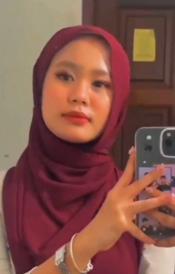 Nonton Film Awek Tudung Wajah Binal Pamerin Nenen Gede Kendor Terbaru Nonton Film Awek Tudung Wajah Binal Pamerin Nenen Gede Kendor Terbaru